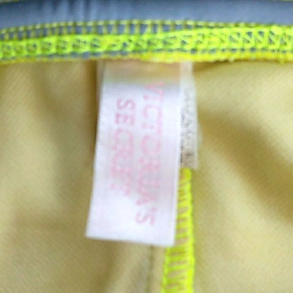 VICTORIA'S SECRET NEON YELLOW BIKINI 34B/M - Picture 5 of 8
